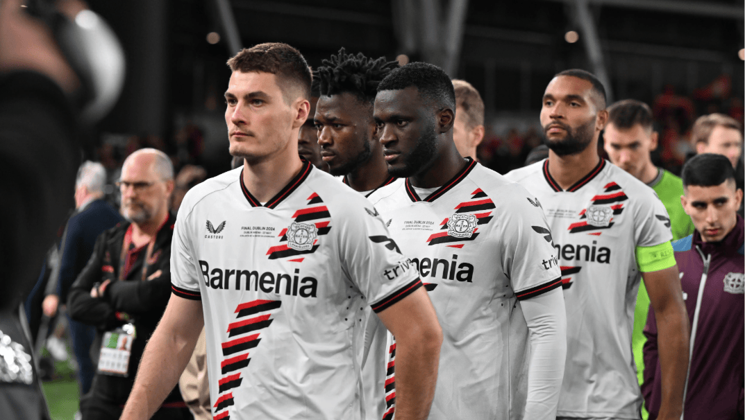 德甲联赛激战正酣，海登海姆与埃尔沃斯堡的交锋备受瞩目。一场战术智慧与球员实力的全方位较量